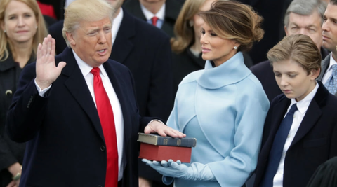 Bị truy tố lại là lợi thế cho ông Trump? - Ảnh 1. Bị truy tố lại là lợi thế cho ông Trump? - Ảnh 1.