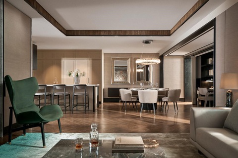 Cất nóc khu căn hộ hàng hiệu The Ritz-Carlton Residences, Hanoi - Ảnh 3. Phòng khách của căn hộ mẫu The Ritz-Carlton Residences, Hanoi - Ảnh: Masterise Homes
