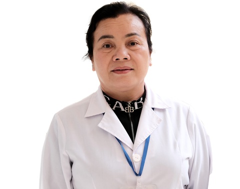 Bác sĩ Ma Thị Cầm dành cả thanh xuân xóa hủ tục ở vùng cao - Ảnh 1. Bác sĩ Ma Thị Cầm dành cả thanh xuân xóa hủ tục ở vùng cao - Ảnh 1.