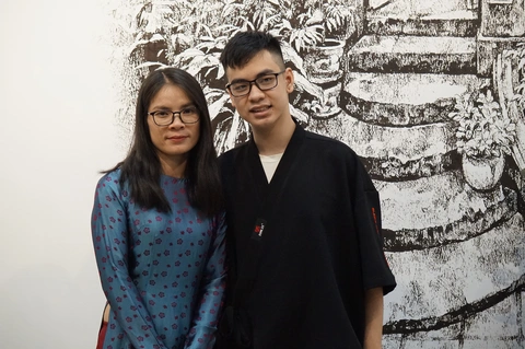 Chàng họa sĩ trẻ thơ Nam Long và những bức vẽ nâng niu cuộc đời - Ảnh 6. Chàng họa sĩ trẻ thơ Nam Long và những bức vẽ nâng niu cuộc đời - Ảnh 6.
