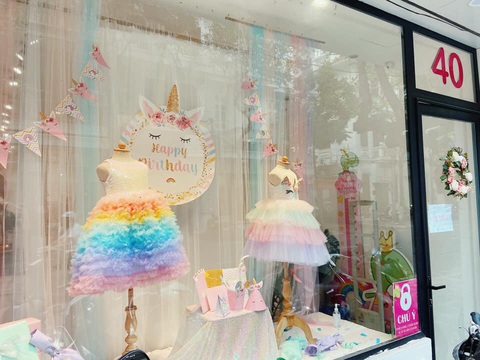 Ó Princess - Váy công chúa nỗ lực vươn lên từ bờ vực phá sản - Ảnh 3. Ó Princess - Váy công chúa nỗ lực vươn lên từ bờ vực phá sản - Ảnh 3.