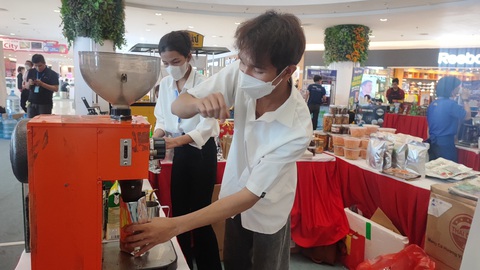 Cà phê Việt Nam đang ở đâu trên bản đồ thế giới? - Ảnh 1. Cà phê Việt Nam đang ở đâu trên bản đồ thế giới? - Ảnh 1.