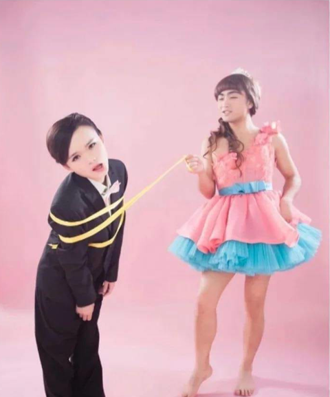Cười ná thở với loạt ảnh cưới bá đạo của... ngày xưa ơi! - Ảnh 1. Cười ná thở với loạt ảnh cưới bá đạo của... ngày xưa ơi! - Ảnh 1.