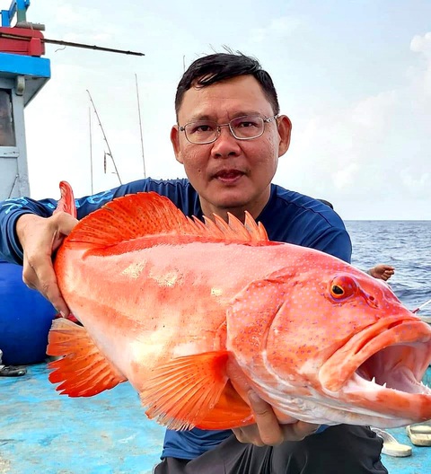 Cần thủ thành phố - Ảnh 1. Anh Lộc hay đi biển xa để câu cá lớn - Ảnh: NVCC