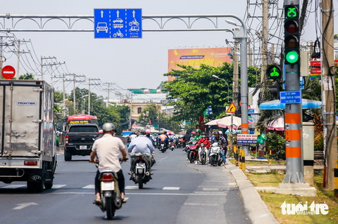 TP.HCM lên kế hoạch mở rộng quốc lộ 13 sau 22 năm điều chỉnh - Ảnh 4. TP.HCM lên kế hoạch mở rộng quốc lộ 13 sau 22 năm điều chỉnh - Ảnh 4.
