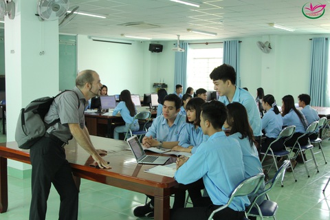 Đại học Tây Đô - Nơi nâng tầm tri thức - Ảnh 1. Đại học Tây Đô - Nơi nâng tầm tri thức - Ảnh 1.