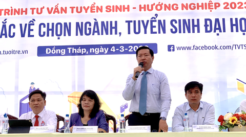 Tư vấn: Trường y dành bao nhiêu học bổng cho sinh viên khó khăn? - Ảnh 1. Tư vấn: Trường y dành bao nhiêu học bổng cho sinh viên khó khăn? - Ảnh 1.
