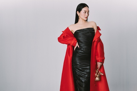 Mai Thanh Hà theo đuổi hình ảnh mạnh mẽ, hiện đại - Ảnh 7. Mai Thanh Hà theo đuổi hình ảnh mạnh mẽ, hiện đại - Ảnh 7.