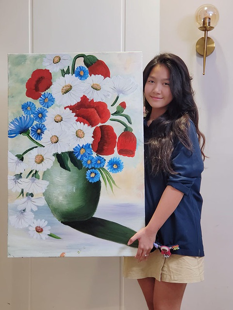 Ảnh vui sao Việt 8-3: Phương Oanh thăm NSND Công Lý - Ảnh 4. Ảnh vui sao Việt 8-3: Phương Oanh thăm NSND Công Lý - Ảnh 4.