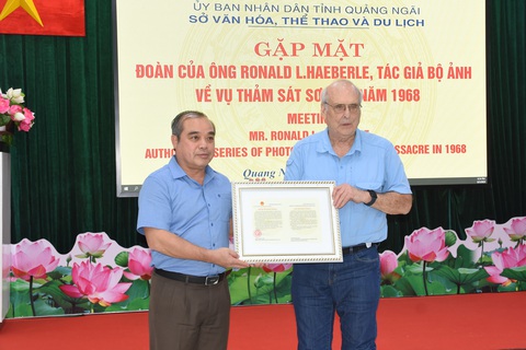 Tác giả bộ ảnh thảm sát Sơn Mỹ đồng ý cho khu chứng tích trưng bày ảnh - Ảnh 1. Tác giả bộ ảnh thảm sát Sơn Mỹ đồng ý cho khu chứng tích trưng bày ảnh - Ảnh 1.