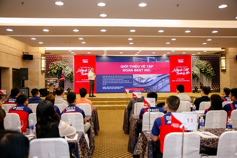 BEST Express Việt Nam vinh danh top bưu cục xuất sắc toàn quốc - Ảnh 3. BEST Express Việt Nam vinh danh top bưu cục xuất sắc toàn quốc - Ảnh 3.
