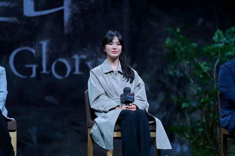 Song Hye Kyo không biết phim The Glory hot ra sao - Ảnh 3. Song Hye Kyo không biết phim The Glory hot ra sao - Ảnh 3.