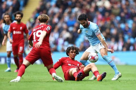 Liverpool thảm bại 1-4 trên sân của Man City - Ảnh 3. Liverpool thảm bại 1-4 trên sân của Man City - Ảnh 3.