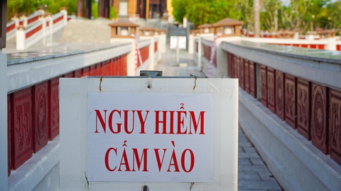 Cần Thơ muốn dùng tiền công đức sửa chữa đền thờ Vua Hùng - Ảnh 1. Cần Thơ muốn dùng tiền công đức sửa chữa đền thờ Vua Hùng - Ảnh 1.