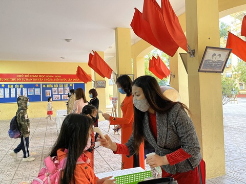 Tuyển sinh đầu cấp ở Hà Nội trong tháng 7-2023 - Ảnh 1. Tuyển sinh đầu cấp ở Hà Nội trong tháng 7-2023 - Ảnh 1.
