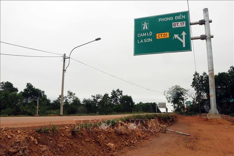 Tin tức sáng 11-4: Kiểm tra việc sát hạch giấy phép lái xe; Ca mắc COVID-19 lại gia tăng - Ảnh 1. Tin tức sáng 11-4: Kiểm tra việc sát hạch giấy phép lái xe; Ca mắc COVID-19 lại gia tăng - Ảnh 1.