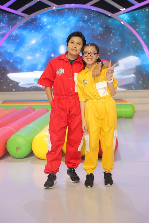 Nguyễn Văn Chung hờn dỗi khi con gái không hát ca khúc của ba - Ảnh 1. Nguyễn Văn Chung hờn dỗi khi con gái không hát ca khúc của ba - Ảnh 1.