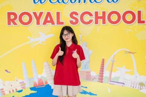 Có một ngôi trường, nơi con được chạm muôn điều con yêu - Ảnh 1. Có một ngôi trường, nơi con được chạm muôn điều con yêu - Ảnh 1.