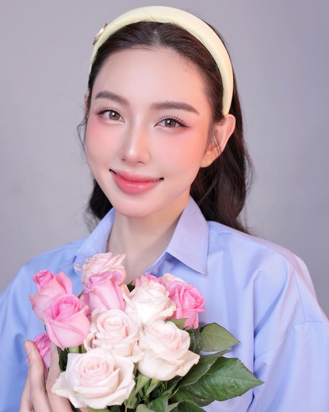 Thùy Tiên, Phương Nhi, Hòa Minzy đu trend làm Lưu Diệc Phi phiên bản Việt - Ảnh 6. Thùy Tiên, Phương Nhi, Hòa Minzy đu trend làm Lưu Diệc Phi phiên bản Việt - Ảnh 6.