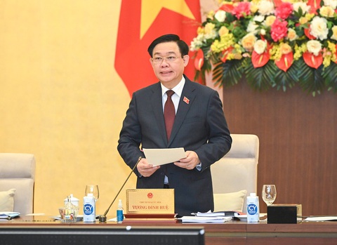 Chủ tịch Quốc hội: Chưa xem kỹ trách nhiệm việc ban hành văn bản sai gây hậu quả - Ảnh 1. Chủ tịch Quốc hội: Chưa xem kỹ trách nhiệm việc ban hành văn bản sai gây hậu quả - Ảnh 1.