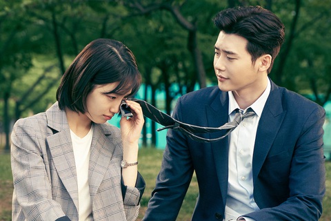 Thư ký Kim, True Beauty, Hai thế giới và loạt phim Hàn hot nhất mọi thời đại - Ảnh 5. Thư ký Kim, True Beauty, Hai thế giới và loạt phim Hàn hot nhất mọi thời đại - Ảnh 5.