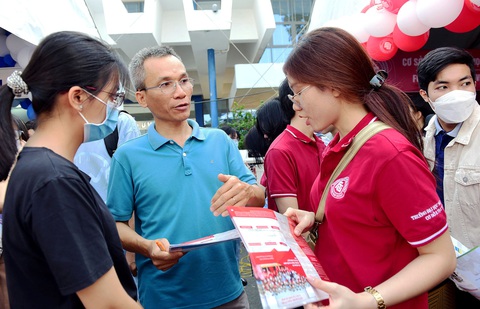 Mời dự chương trình tư vấn tuyển sinh dành cho phụ huynh - Ảnh 1. Mời dự chương trình tư vấn tuyển sinh dành cho phụ huynh - Ảnh 1.