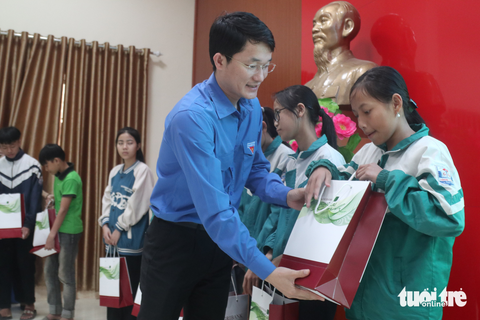 Vững bước tới trường nhờ học bổng Gieo mầm tri thức - Ảnh 5. Vững bước tới trường nhờ học bổng Gieo mầm tri thức - Ảnh 5.