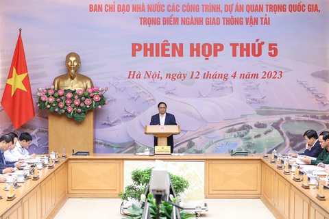 Triển khai nhiều dự án giao thông trọng điểm còn tâm lý sợ trách nhiệm - Ảnh 1. Triển khai nhiều dự án giao thông trọng điểm còn tâm lý sợ trách nhiệm - Ảnh 1.
