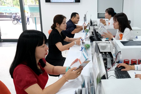 Trái phiếu là kênh huy động vốn quan trọng của doanh nghiệp, giúp giảm bớt áp lực cho hệ thống ngân hàng thương mại - Ảnh: NGỌC PHƯỢNG Trái phiếu là kênh huy động vốn quan trọng của doanh nghiệp, giúp giảm bớt áp lực cho hệ thống ngân hàng thương mại - Ảnh: NGỌC PHƯỢNG