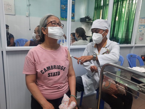 Số ca mắc mới COVID-19 gia tăng, Bộ Y tế chỉ đạo khẩn - Ảnh 1. Số ca mắc mới COVID-19 gia tăng, Bộ Y tế chỉ đạo khẩn - Ảnh 1.