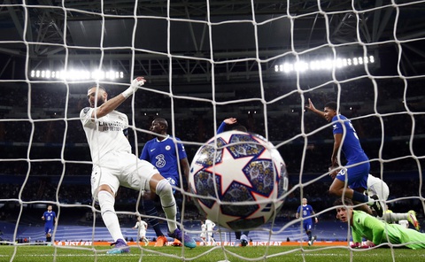 Real Madrid đánh bại 10 người Chelsea - Ảnh 3. Real Madrid đánh bại 10 người Chelsea - Ảnh 3.