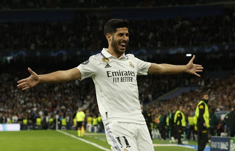 Real Madrid đánh bại 10 người Chelsea - Ảnh 1. Real Madrid đánh bại 10 người Chelsea - Ảnh 1.