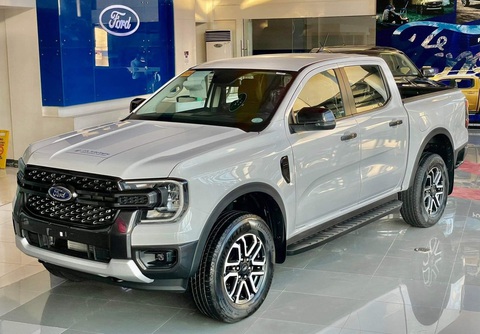 Ford Ranger sắp thêm bản mới, đắt hơn Toyota Hilux, trang bị bỏ xa - Ảnh 1. Ford Ranger sắp thêm bản mới, đắt hơn Toyota Hilux, trang bị bỏ xa - Ảnh 1.