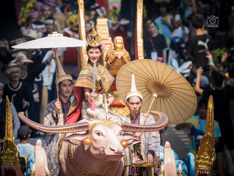 Nữ hoàng té nước Songkran 2023 vẫn là nàng Baifern - Ảnh 3. Nữ hoàng té nước Songkran 2023 vẫn là nàng Baifern - Ảnh 3.