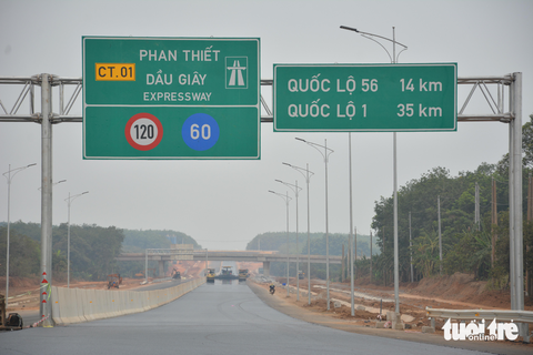 Làm thế nào để cao tốc Phan Thiết - Dầu Giây kịp tiến độ? - Ảnh 7. Làm thế nào để cao tốc Phan Thiết - Dầu Giây kịp tiến độ? - Ảnh 7.