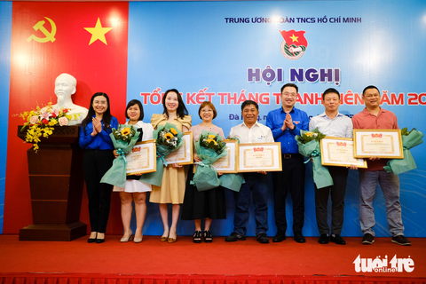 Thu hút sự quan tâm toàn xã hội với Tháng thanh niên - Ảnh 3. Thu hút sự quan tâm toàn xã hội với Tháng thanh niên - Ảnh 3.