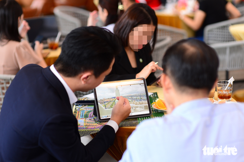 Đề xuất đưa việc đặt cọc, tỉ lệ cọc vào Luật Kinh doanh bất động sản - Ảnh 1. Đề xuất đưa việc đặt cọc, tỉ lệ cọc vào Luật Kinh doanh bất động sản - Ảnh 1.