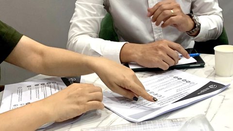 Đại lý bảo hiểm: Cạn hoa hồng, lơ luôn khách hàng - Ảnh 1. Đại lý bảo hiểm: Cạn hoa hồng, lơ luôn khách hàng - Ảnh 1.