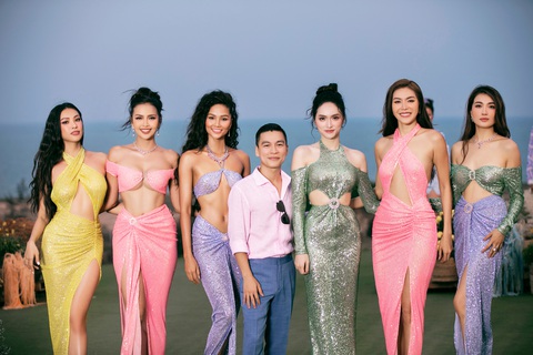 Adrian Anh Tuấn đưa họa tiết gốm sứ Bát Tràng vào thiết kế mới - Ảnh 7. Adrian Anh Tuấn đưa họa tiết gốm sứ Bát Tràng vào thiết kế mới - Ảnh 7.