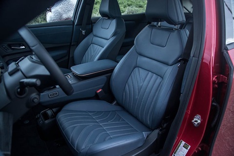 Báo Mỹ đánh giá SUV điện Nissan Ariya đã đăng ký tại Việt Nam: Là xe tốt nhất của Nissan hiện tại - Ảnh 14. Báo Mỹ đánh giá SUV điện Nissan Ariya đã đăng ký tại Việt Nam: Là xe tốt nhất của Nissan hiện tại - Ảnh 14.