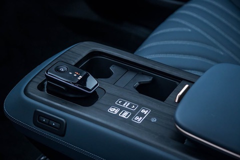 Báo Mỹ đánh giá SUV điện Nissan Ariya đã đăng ký tại Việt Nam: Là xe tốt nhất của Nissan hiện tại - Ảnh 12. Báo Mỹ đánh giá SUV điện Nissan Ariya đã đăng ký tại Việt Nam: Là xe tốt nhất của Nissan hiện tại - Ảnh 12.