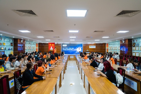 Gen Z chinh phục ngành Quan hệ công chúng - Ảnh 2. Gen Z chinh phục ngành Quan hệ công chúng - Ảnh 2.