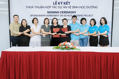 FPT Long Châu đồng hành cùng Quỹ Hy vọng triển khai dự án ‘Vệ sinh học đường’ - Ảnh 2. FPT Long Châu đồng hành cùng Quỹ Hy vọng triển khai dự án ‘Vệ sinh học đường’ - Ảnh 2.