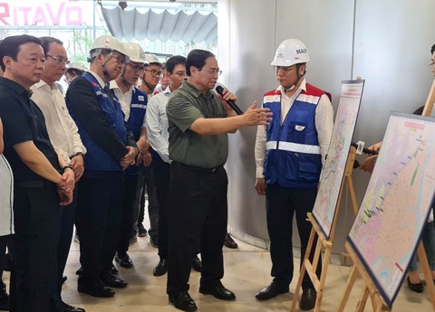 Đoàn công tác Thủ tướng tìm hiểu tàu metro số 1 ngày 15-4-2023 - Ảnh: Ban Quản lý đường sắt đô thị TP.HCM Đoàn công tác Thủ tướng tìm hiểu tàu metro số 1 ngày 15-4 - Ảnh: Ban Quản lý đường sắt đô thị TP.HCM