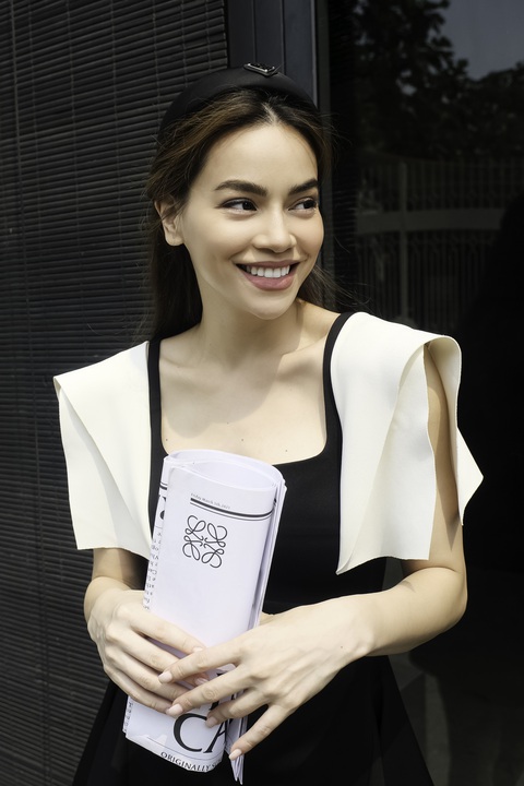 Hồ Ngọc Hà chuẩn bị đại náo Đà Nẵng - Ảnh 1. Hồ Ngọc Hà chuẩn bị đại náo Đà Nẵng - Ảnh 1.