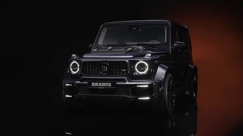 Mercedes-AMG G 63 lên đời sức mạnh khủng 900 mã lực, kèm thuyền và đồng hồ sang trọng - Ảnh 1. Mercedes-AMG G 63 lên đời sức mạnh khủng 900 mã lực, kèm thuyền và đồng hồ sang trọng - Ảnh 1.