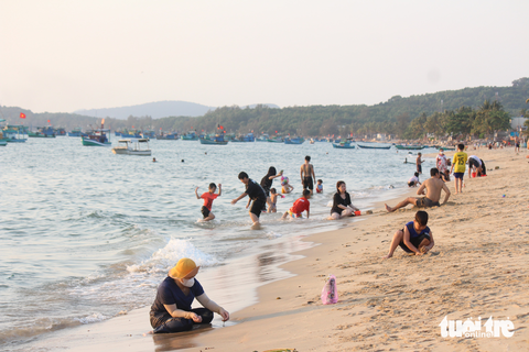 Cuối tuần rong chơi xóm chài bình dị ở Phú Quốc, du khách tới là mê - Ảnh 9. Cuối tuần rong chơi xóm chài bình dị ở Phú Quốc, du khách tới là mê - Ảnh 9.