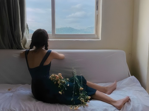 Dù nằm viện cũng nhiệt tình sống ảo - Ảnh 2. Dù nằm viện cũng nhiệt tình sống ảo - Ảnh 2.