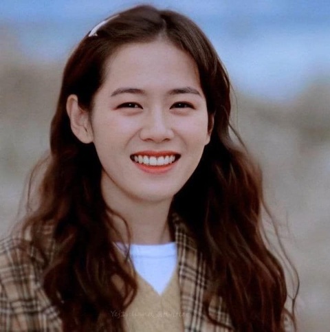 Sự nghiệp ấn tượng của Son Ye Jin: Tam đại ảnh hậu trẻ nhất Hàn Quốc - Ảnh 7. Sự nghiệp ấn tượng của Son Ye Jin: Tam đại ảnh hậu trẻ nhất Hàn Quốc - Ảnh 7.