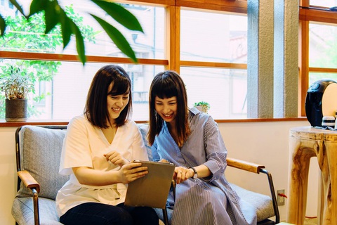 FWD ứng dụng công nghệ thông minh giúp quy trình tham gia bảo hiểm dễ dàng hơn - Ảnh 1. FWD ứng dụng công nghệ thông minh giúp quy trình tham gia bảo hiểm dễ dàng hơn - Ảnh 1.